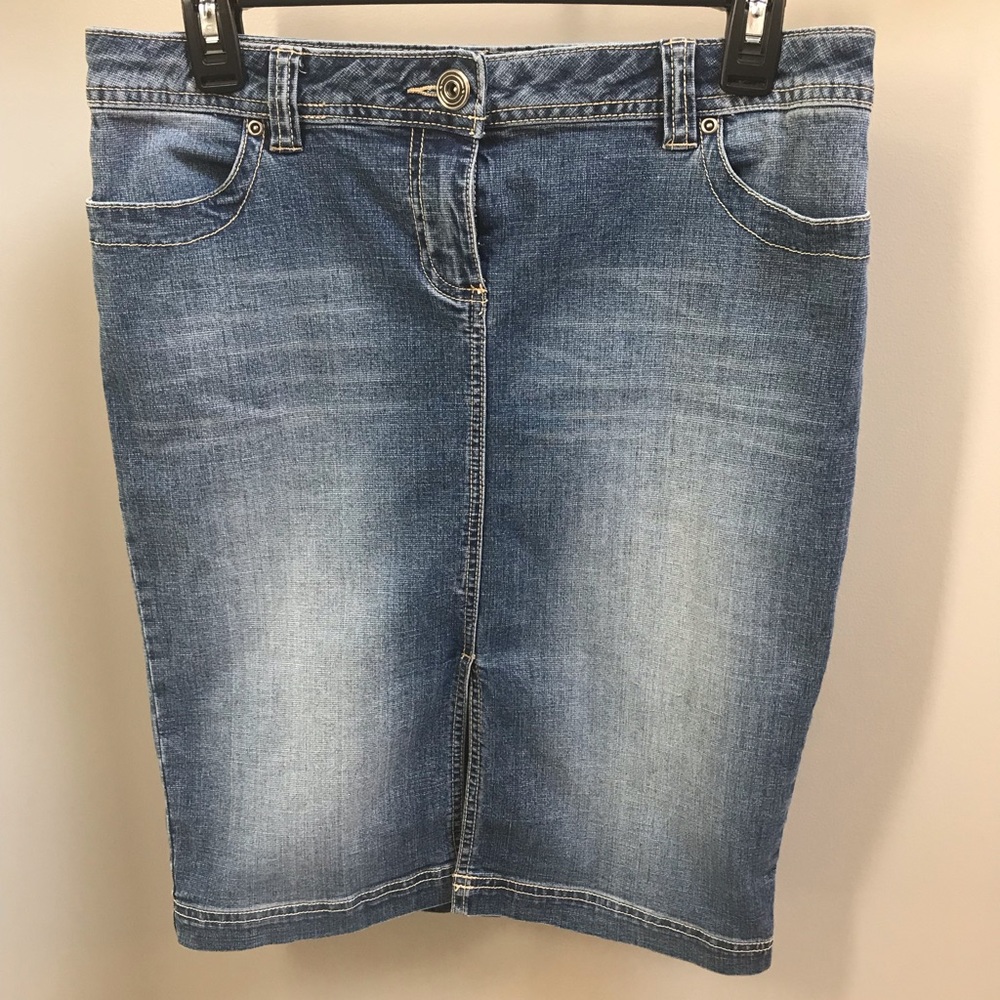 Dorothy Perkins pencil Jean skirt